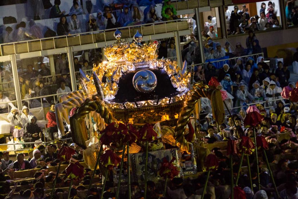 The Nada no Kenka Matsuri (Nada Fighting Festival) by Thaddeus Pope
