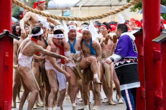 Image of the Nakada Hadaka Matsuri (Naked Man Festival) in Aichi Prefecture, Japan, by Thaddeus Pope