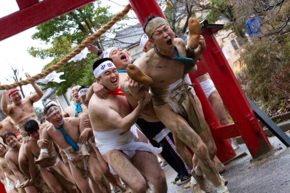 Image of the Nakada Hadaka Matsuri (Naked Man Festival) in Aichi Prefecture, Japan, by Thaddeus Pope