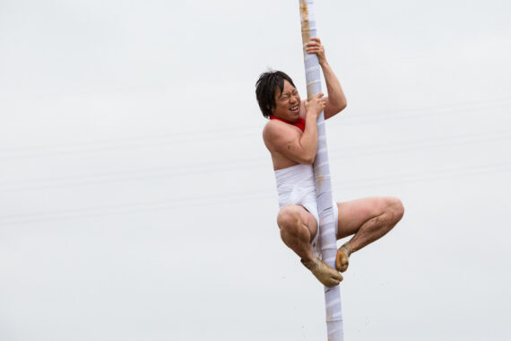Image of the Nakada Hadaka Matsuri (Naked Man Festival) in Aichi Prefecture, Japan, by Thaddeus Pope