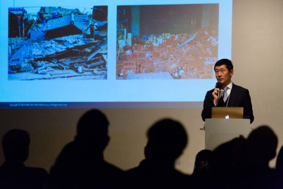 Speaking at the Kansai Resilience Forum, Takenosuke Yasufuku of Kobe Shushinkan Breweries, Japan, situated in the largest sake production region in Japan, talked about how damage caused to his brewery was devastated by the earthquake of 1995, and reopened in 1997 after strenuous effort. He underlined the role of business in coping with the aftermath of natural disasters showcasing how the brewery supplied local communities with basic necessities such as water from their processing facility. Speaking at the Kansai Resilience Forum, Takenosuke Yasufuku of Kobe Shushinkan Breweries, Japan, situated in the largest sake production region in Japan, talked about how damage caused to his brewery was devastated by the earthquake of 1995, and reopened in 1997 after strenuous effort. He underlined the role of business in coping with the aftermath of natural disasters showcasing how the brewery supplied local communities with basic necessities such as water from their processing facility.